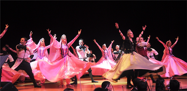Azerbaycan Halk Dansları